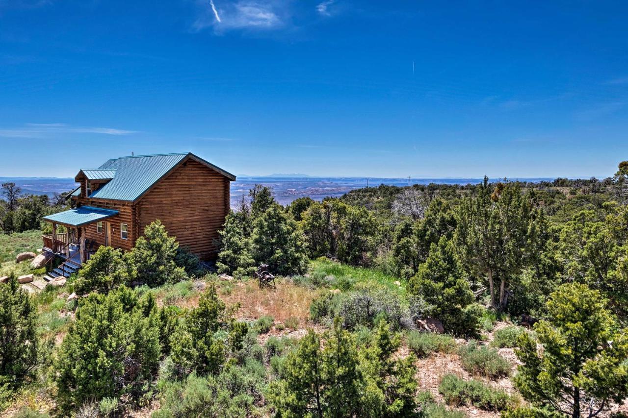 Cabin With Fire Pit, Views And Bbq 18 Mi To Moab! Exterior foto